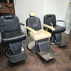 barber chairs x3