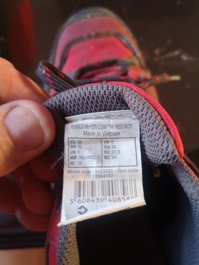 3 scout scarfs 10 each hiking boots worn once 20 euro