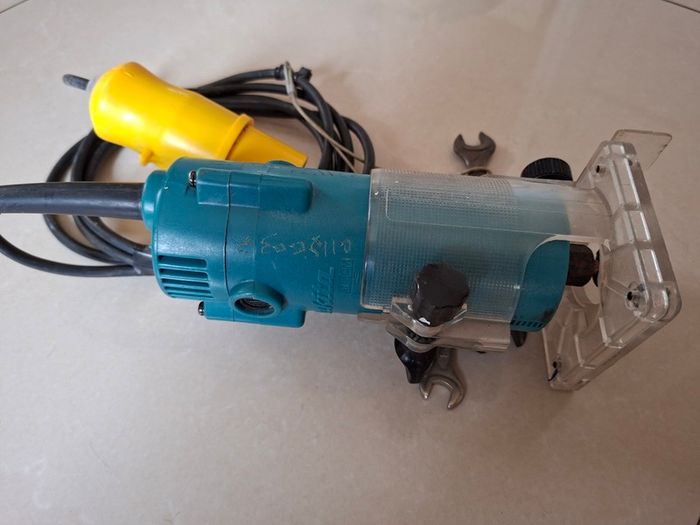 Makita 3703 Laminate Trimmer 110v