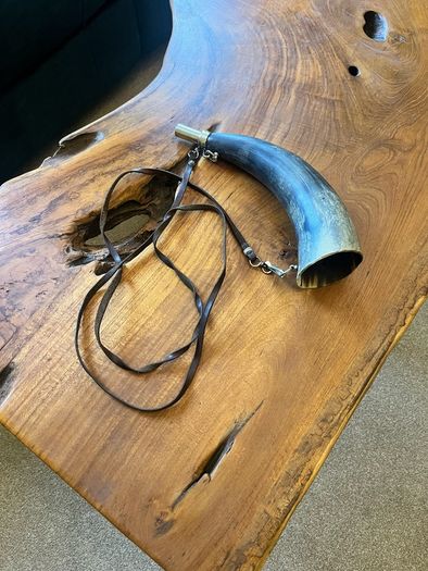 Vintage Elless France Cowhorn Hunting Horn