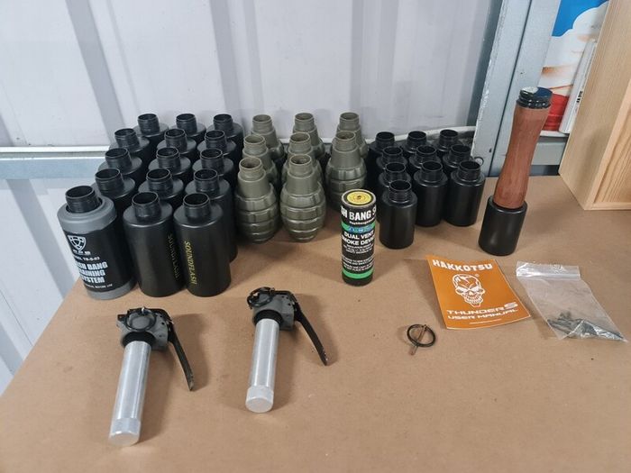 Soundflash Grenades x3