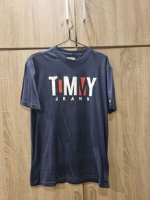 New Tommy Hilfiger T Shirt