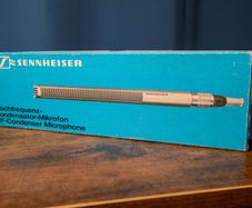 Sennheiser MKH 415 T Vintage Shotgun Microphone + T-Power Converter