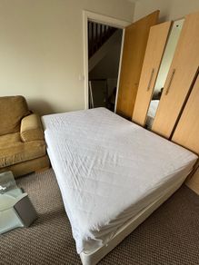 Double bed with mattress