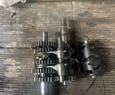 Yamaha TTR125LE Transmission