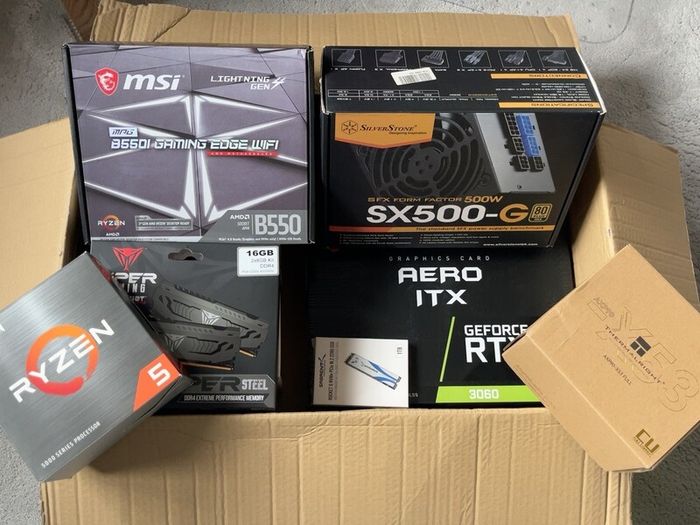 Lazer3d Lz7 Mini-itx Ryzen 5 5600 / Rtx 3060 12gb / 1tb / 16gb