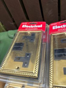 Brass sockets +