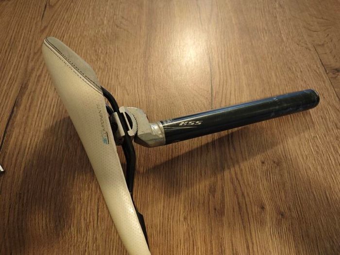 Seatpost & Saddle