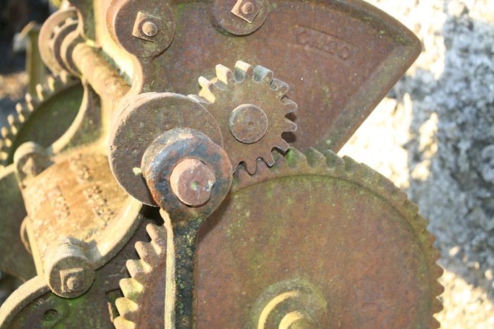 Antique Oil Cake Mill - Thompson Brothers  Vexford Antique Milling Machine