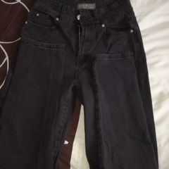 Jeans size UK 6/8