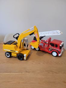Firetruck & digger