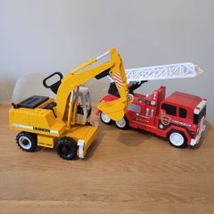 Firetruck & digger