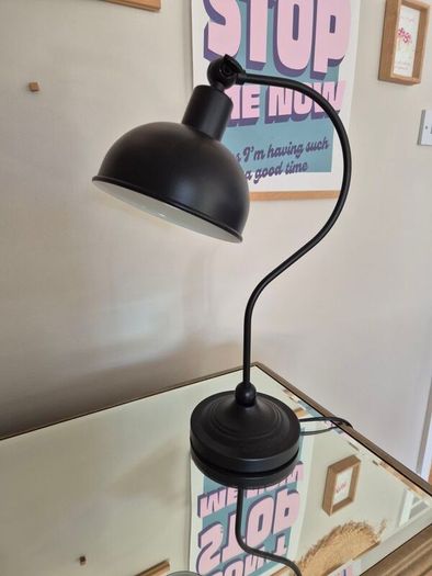 black lamps
