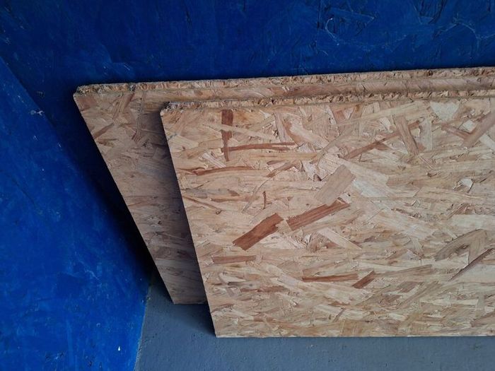 2 Wood Planks 8ft x 2ft