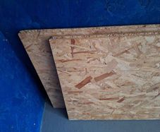 2 Wood Planks 8ft x 2ft