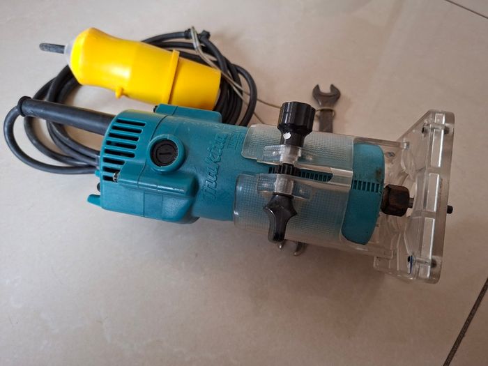 Makita 3703 Laminate Trimmer 110v