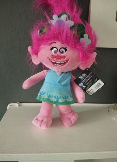 trolls poppy