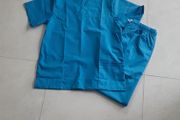 healthcare scrubs / uniforms