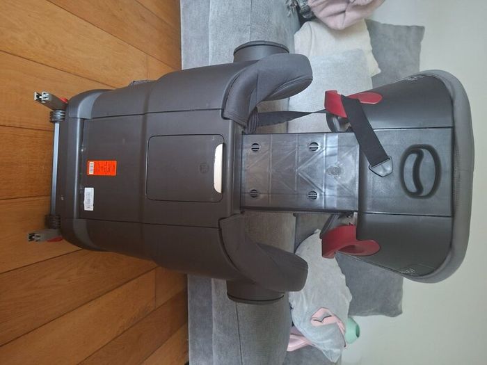 Britax rmer kidfix III S children's car seat