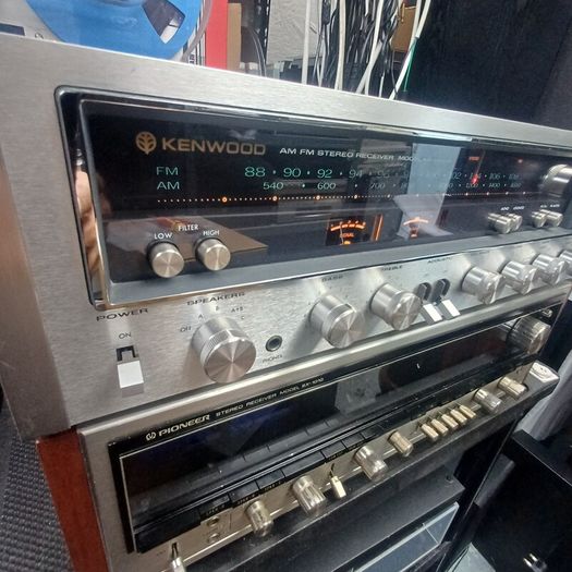Hifi Gold from the Japanese Golden era 1970s STUNNING condition Rare Kenwood KR-6600 Monster receiver huge power 80W  Runs 3xpairs  of speakers immaculate fully serviced and pots all cleaned