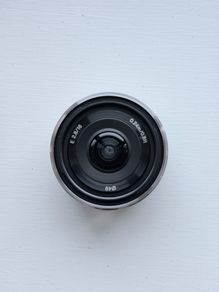 Sony E 16mm f/2.8 Pancake Lens