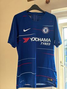 Chelsea FC soccer jersey S