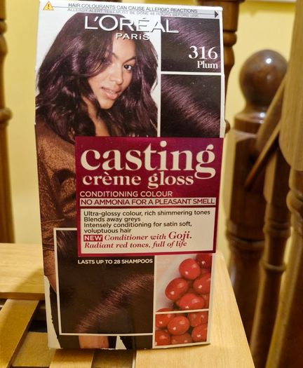 L'Oreal Casting Creme Gloss