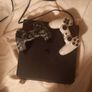 playstation 4 games and 2 controllers Image 2