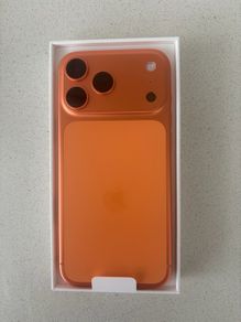 Apple iPhone 17 Pro Max 512GB Cosmic Orange and Case
