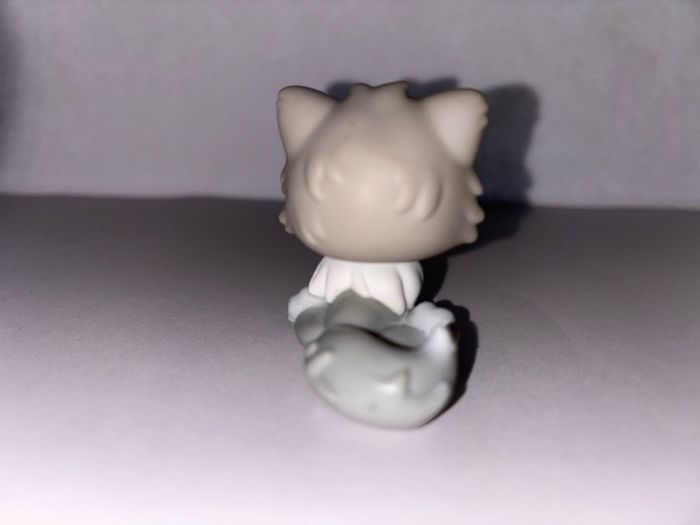 littlest pet shops (LPS) Persian cat bundle!