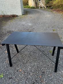Black computer desk
