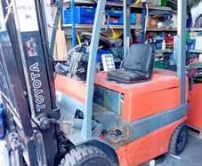 Forklift toyota fbmf16