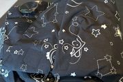 Portable black out blind for baby