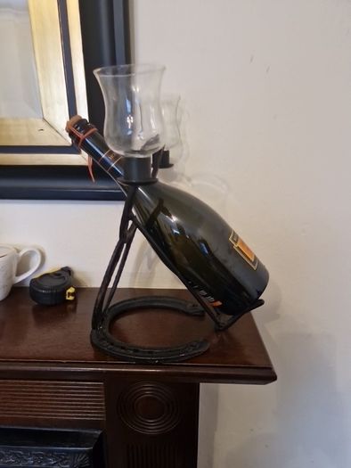 candleholder wineholder