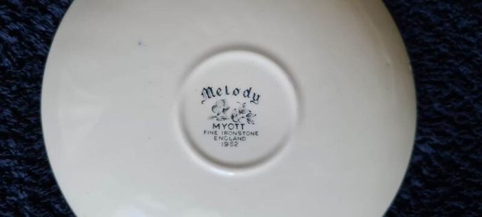 Myott Melody Saucer