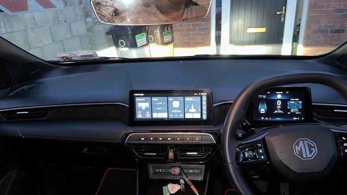 2024 MG3 Hybrid+ Exclusive 28000km
