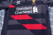 liverpool away jersey small