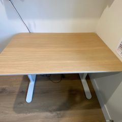 Ikea Bekant Desk