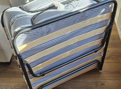 Foldable single bed and mattress