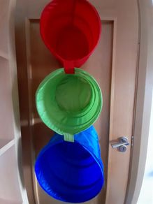 Hanging storage with 3 sections
