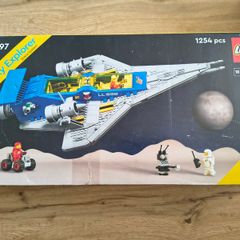 Lego set 10497- galaxy explorer