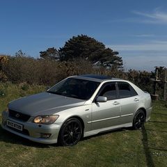 2005 Lexus Is