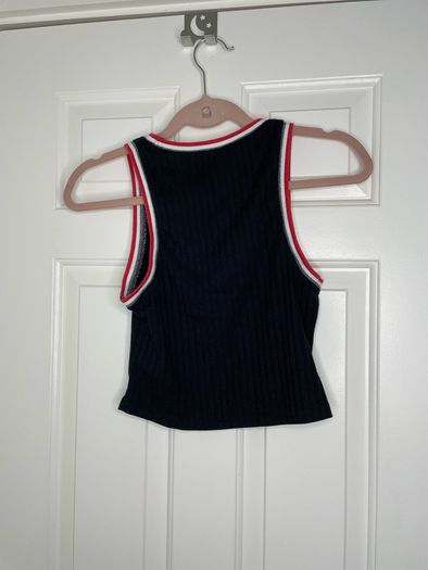 ribbed black crop top