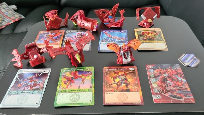 BAKUGAN GeoForge Dragonoid 7-in-1