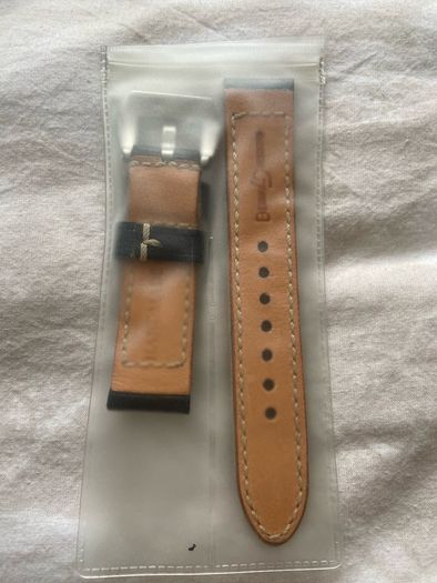 UGLEI Genuine Leather Watch Strap