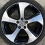 Genuine Volkswagen R-Line Austin 18" Alloy Wheels Image 6