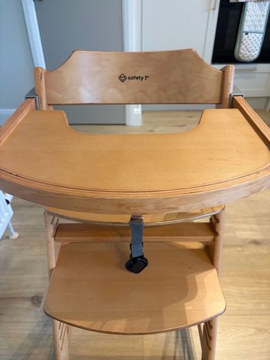 highchair