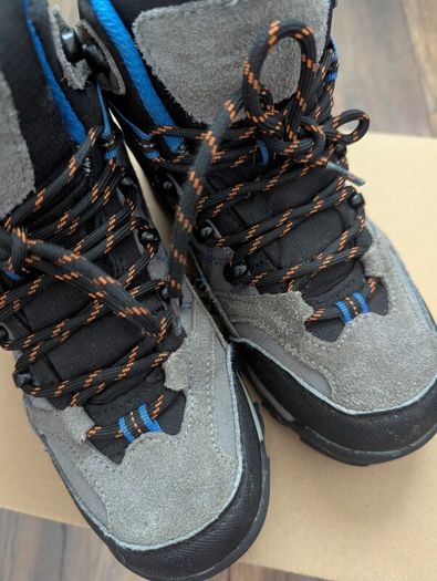 Kids Mountain Warehouse Walking Boots Size 2