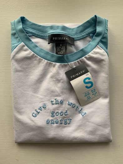 Slogan Crop T-shirt: Small or suit girls/teenager