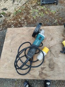Makita GA5030R Angle Grinder 125mm